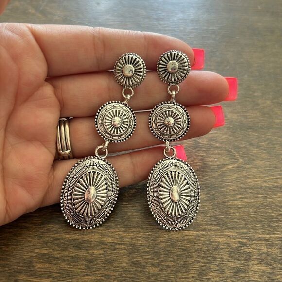 Vintage Bohemian Tripple Western Geometric Patchwork Alloy Earrings - Picture 6 of 8